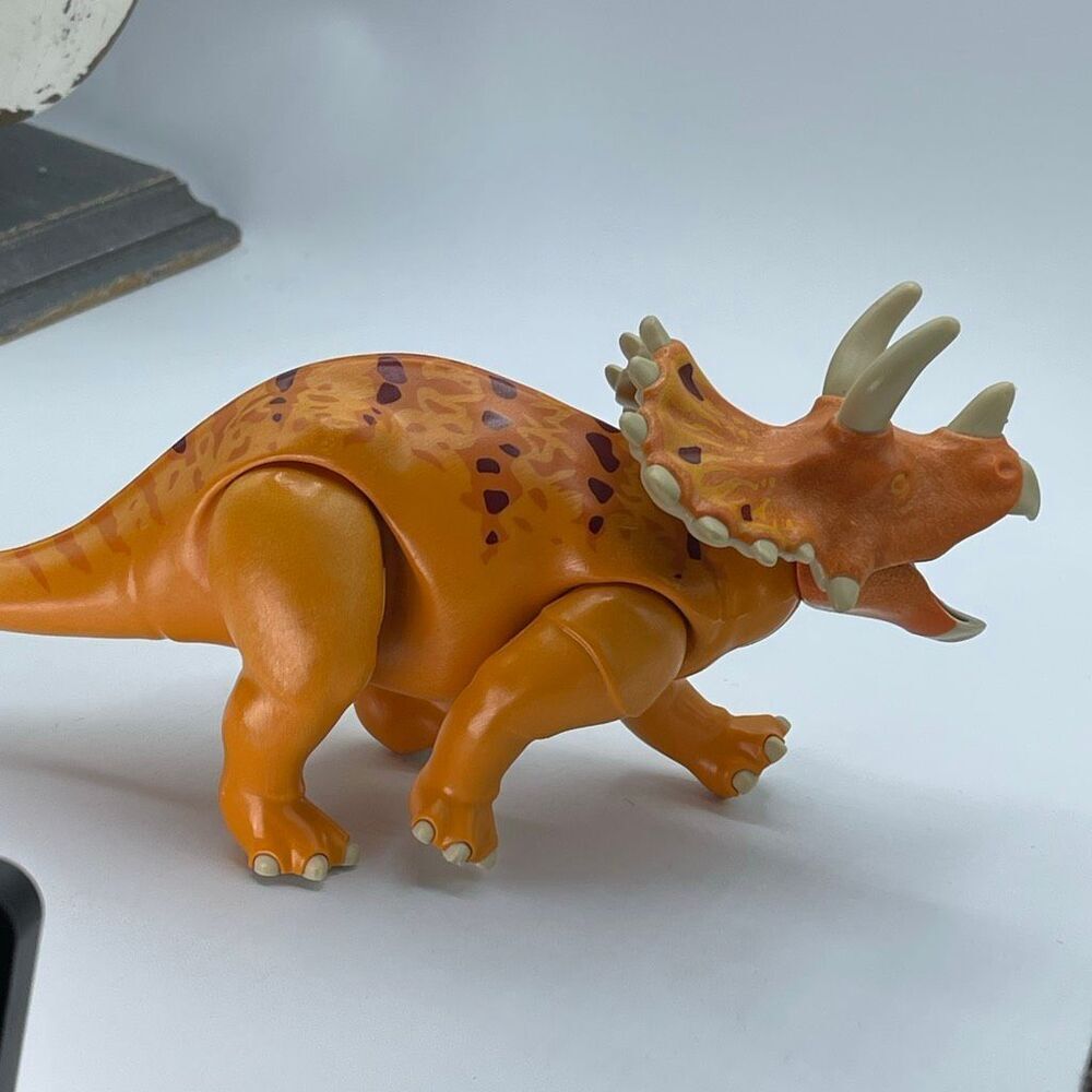Playmobil orange Triceratops dinosaur figure. Posable. - Picture 5 of 6